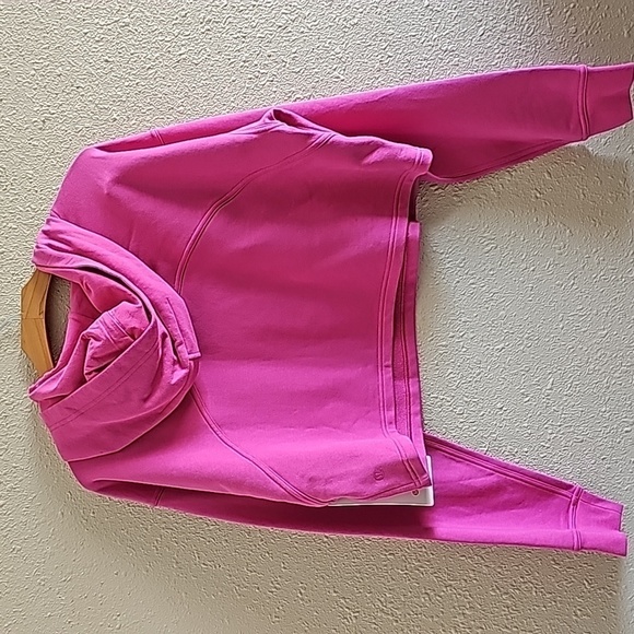Lululemon Cropped Hoodie - Picture 6 of 6